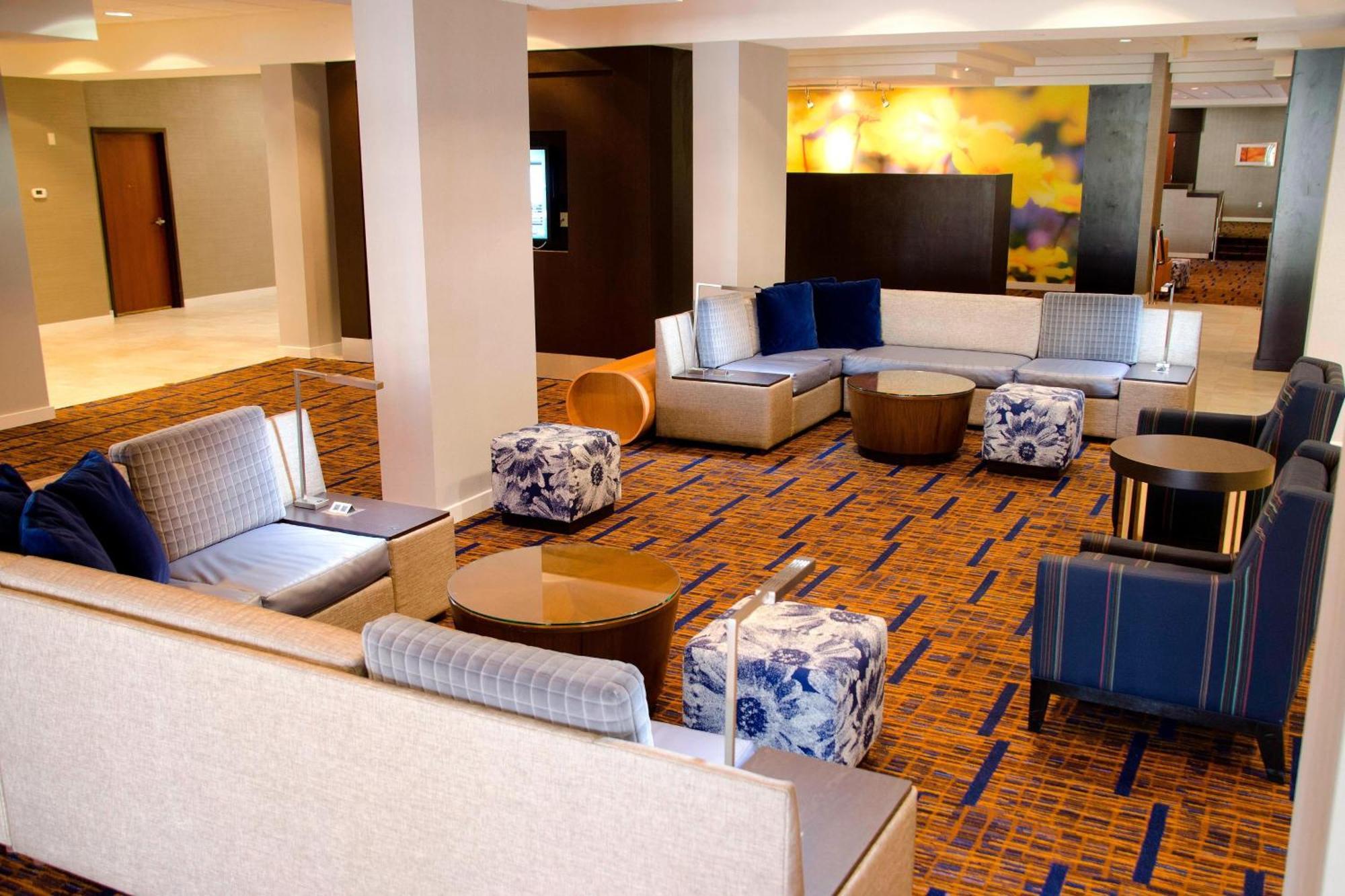 Courtyard Waterbury Downtown Hotell Exteriör bild